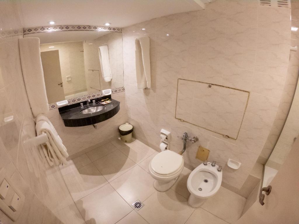 Habitación Triple - Hotel Metropol Tucumán - Imagen 5