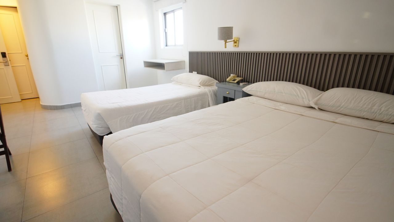 Habitación Triple - Hotel Metropol Tucumán - Imagen 2