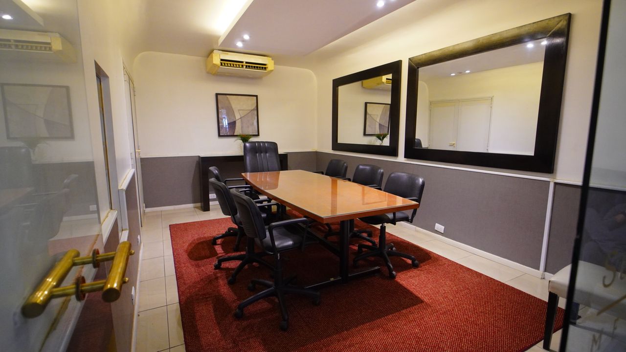 Salones de Reuniones Hotel Metropol - Salas privadas para reuniones ejecutivas en Tucumán - Imagen 2